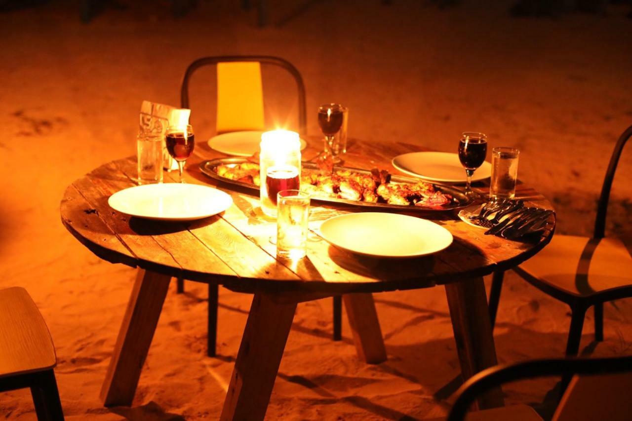 Moodhu Surf House Hotel Himmafusi Kültér fotó